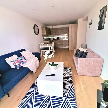 Apartment Lt Riverview East Greenwich