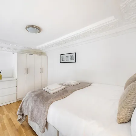 Cosyliving Paddington London