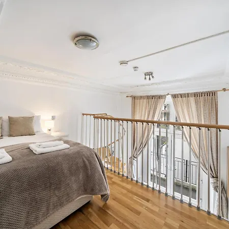 Cosyliving Paddington * London