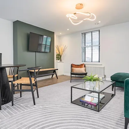 Be - The Chinatown Residences Apartment