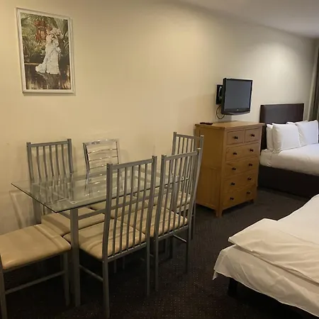 Aparthotel Grand Plaza Serviced