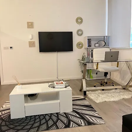 Apartment Nest Goodmayes