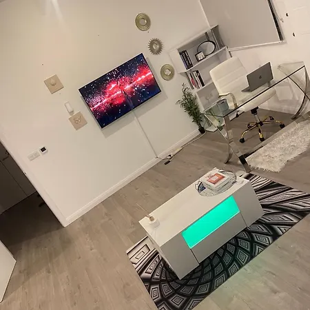 Nest Apartment