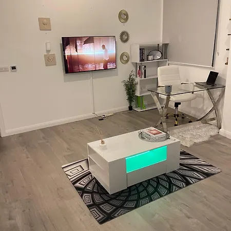 Nest Apartment