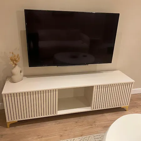 Private Luxury One Bedroom With Parking Palmers Green