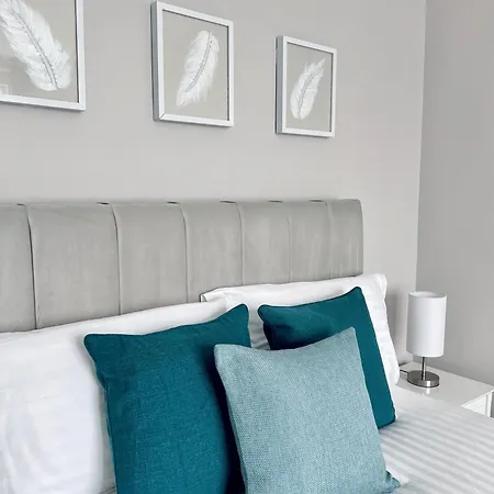 Private Luxury One Bedroom With Parking