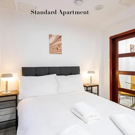 Stylish Kensington Apartment London