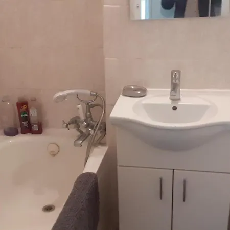 Beautiful Cosy 1bedroom In *