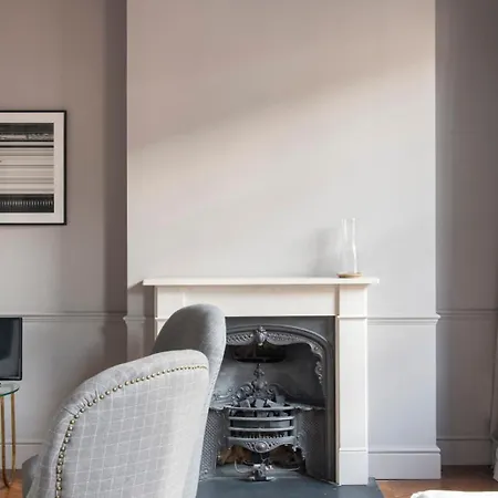 Apartment The Cleveland Arms Iii