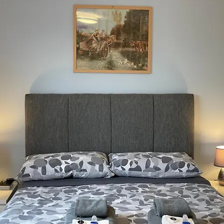 Kensal 2 Guest house