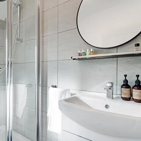 Paddington Station Apartamento *