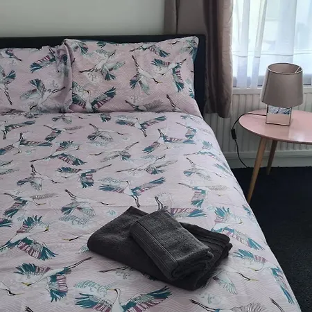 Apartment 2 Bed Flat Silver Street Near Tottenham Hotspur Stadium Edmonton