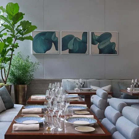 Hotel Four Seasons At Park Lane 5*