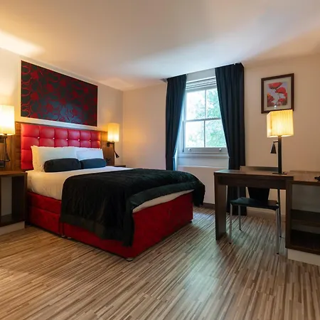 Hotel Simply &