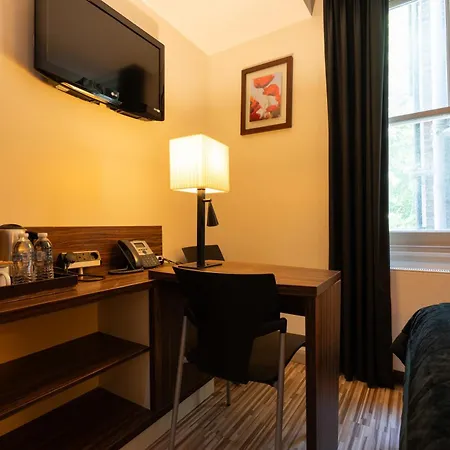 Hotel Simply &