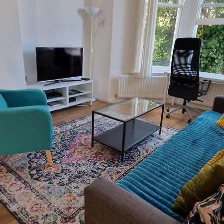 Apartment Primrose Hill - Charming, Cosy, 2 Double Bedrooms