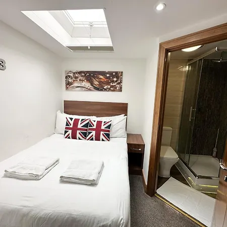 205 Earls Court