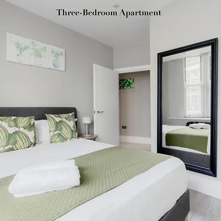 Apartment Superb Opposite Edgware Road Station
