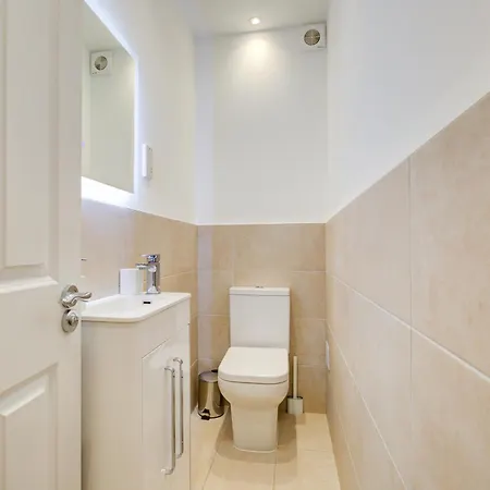 Apartment Hybrid Resi - Near Richmond - Wimbledon *