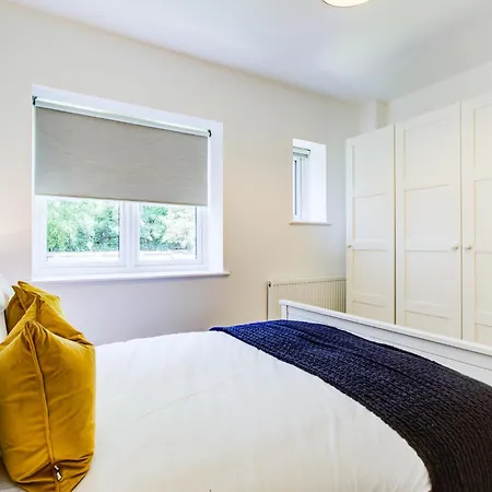 Apartment Hybrid Resi - Near Richmond - Wimbledon New Malden