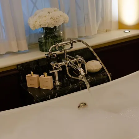 Hotell L'oscar 5*