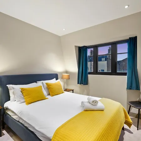Apartment 2 Bed Lux Near Free Wifi By Aparts