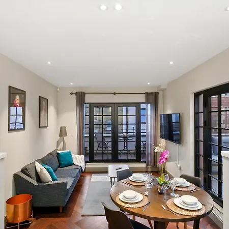 2 Bed Lux Near Free Wifi By Aparts