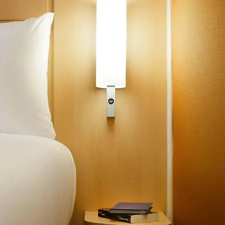 Ibis Shepherds Bush - Hammersmith 3*