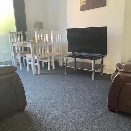 5 Bed 5mins From Wembley Stadium