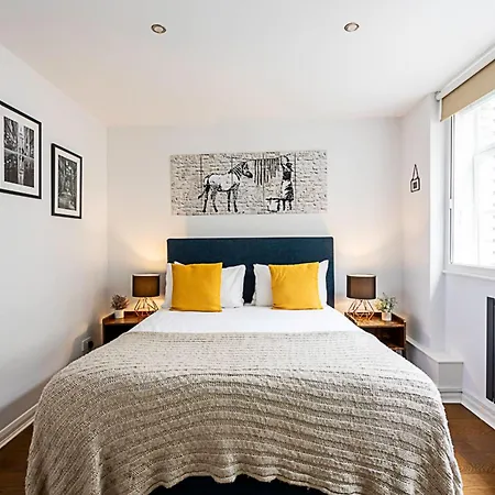 Blackfriars Printhouse Retreat Apartment