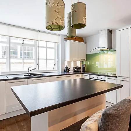 Blackfriars Printhouse Retreat London