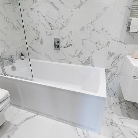 Apartment Astonishing Flats Near Mayfair & Piccadilly Circus London