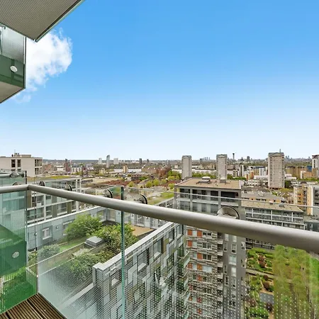 Entire 1 Bedroom Short Term & Flexible Renting Canary Wharf With Free Wifi Apartment *