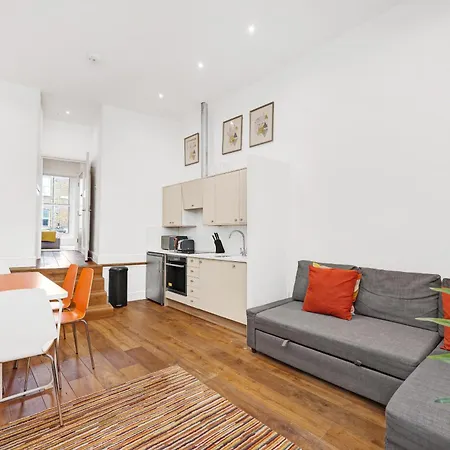 New 1 Bedroom Flat Short Term & Flexible Renting Hackney With Free Wifi Apartment