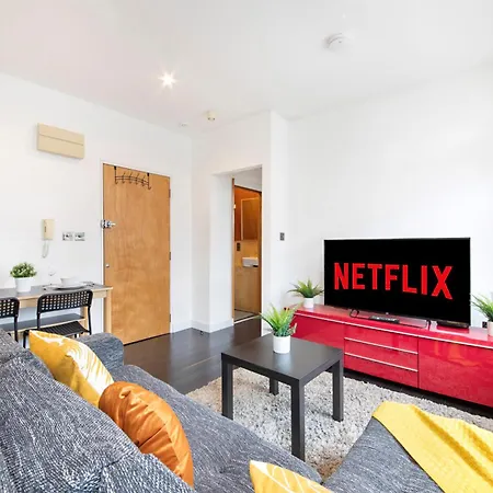 Luxury - Farringdon * לונדון