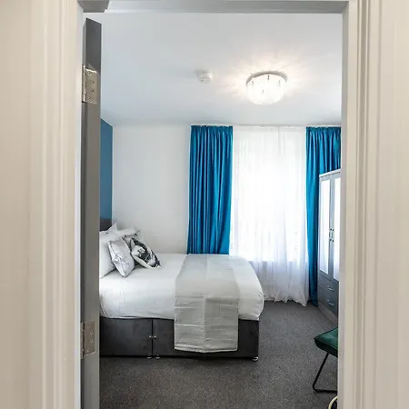 Apartment Cosy 4-bedroom Next To Borough London