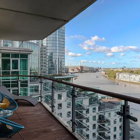 Thames View In Town! Large Luxxe Nomad Design Family *