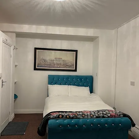 Apartment South London