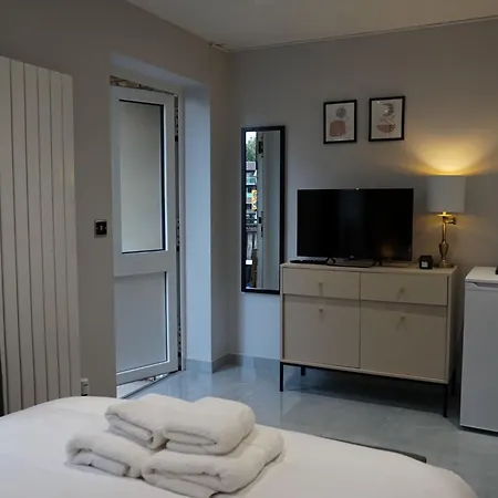 Guest house Luxury 5bd *