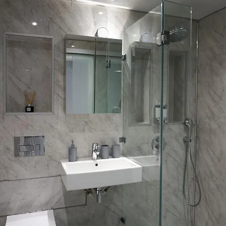 Luxury 5bd London