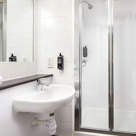 Ibis Budget London Heathrow Hotel Hounslow
