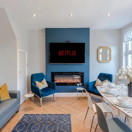 Stunning 3 Bed Duplex In The Heart Of West Hampstead Appartement *