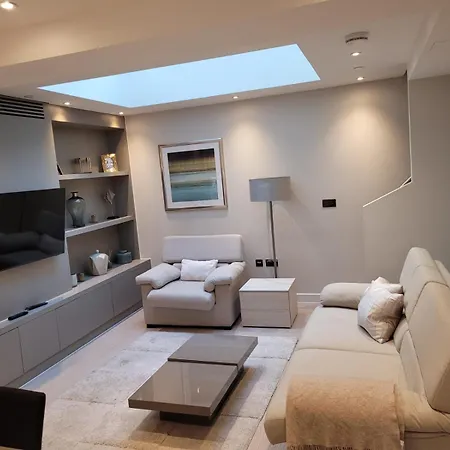 Buckingham Palace Residences By Aeria Apartamento Londres