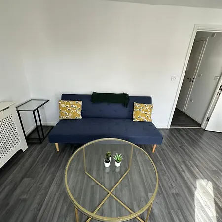 Apartment By Rehoboth - Abbey Wood Station - Zone 4 London