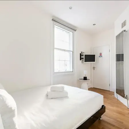 Lovely One Bedroom In The Heart Of Londra