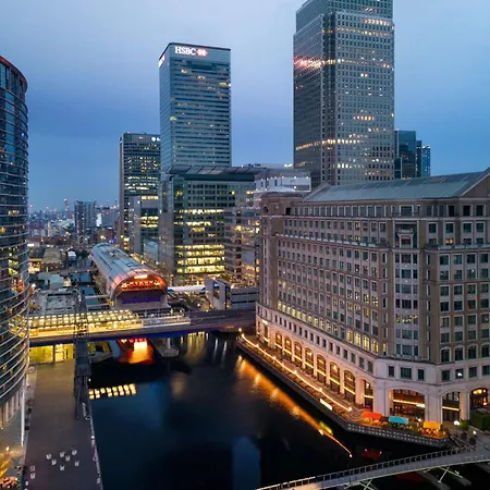 Marriott Canary Wharf 5* 런던