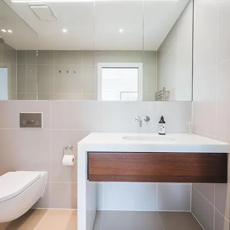 Pass The Keys Modern Ecotownhouse Dulwich