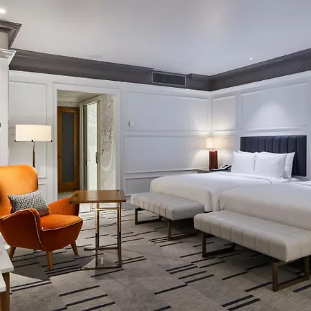 Marriott County Hall Hotel
