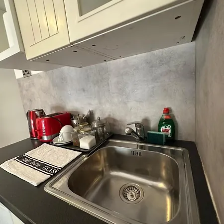 Luxury Trafalgar Square Embankment Collection Apartment