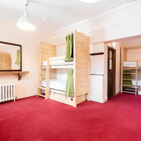 Palmers Swiss Hostel